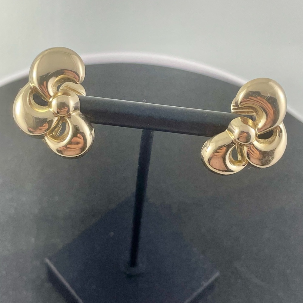 Monet Gold Floral Earrings